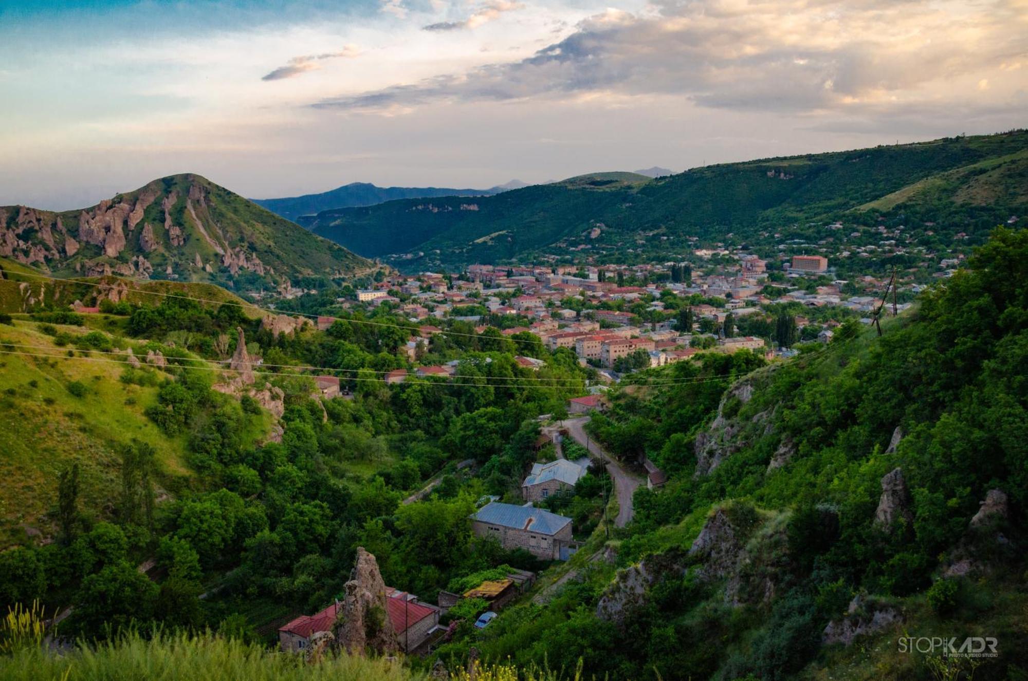 Khoreayi Dzor Goris Exteriör bild
