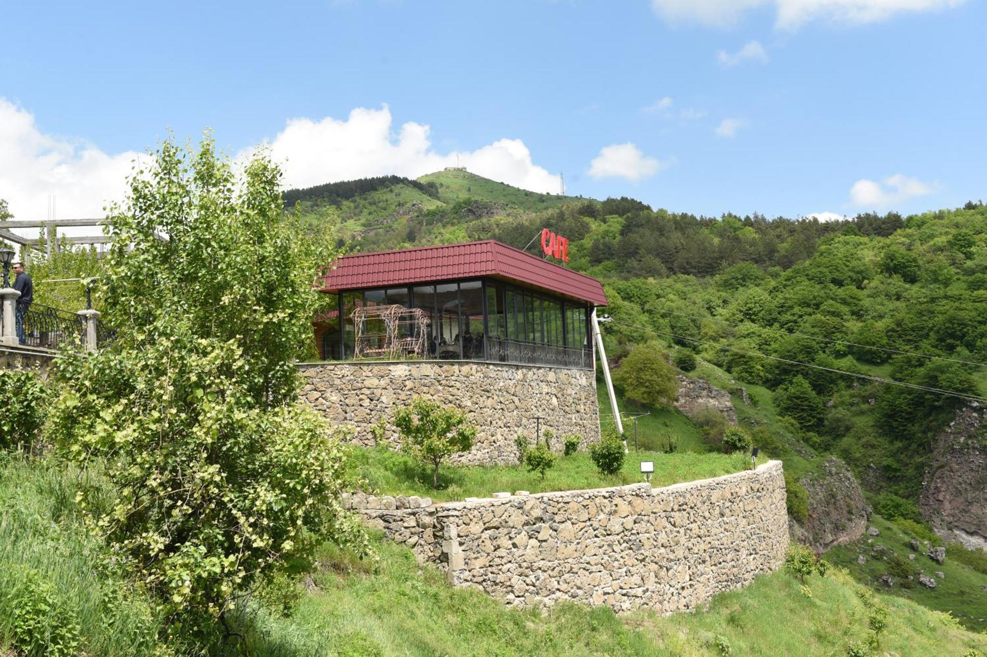 Khoreayi Dzor Goris Exteriör bild