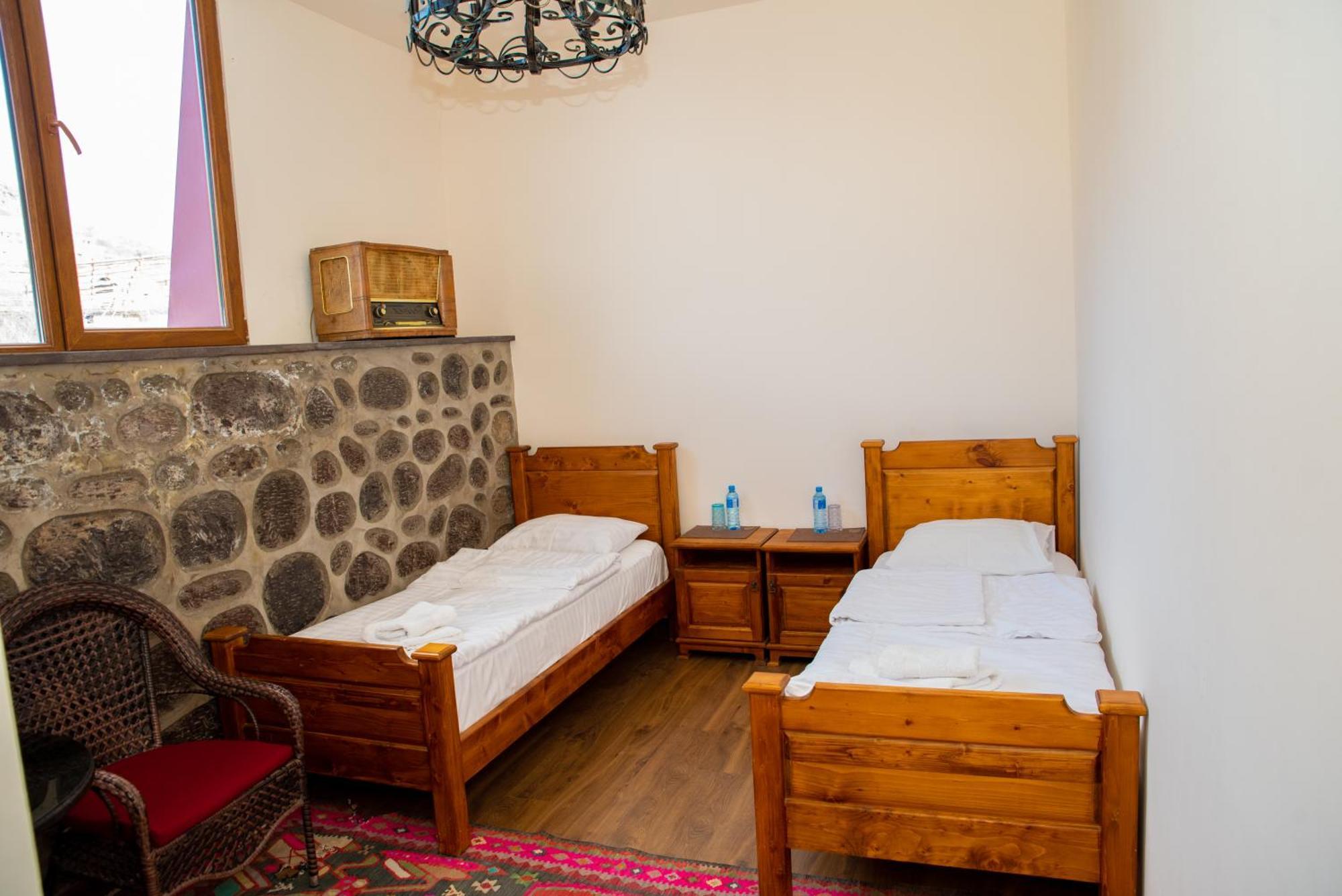 Khoreayi Dzor Goris Exteriör bild
